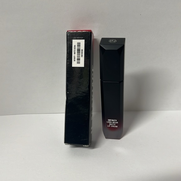 Il Makiage Matte Lip Color Matte Gesha 405 - Picture 2 of 2